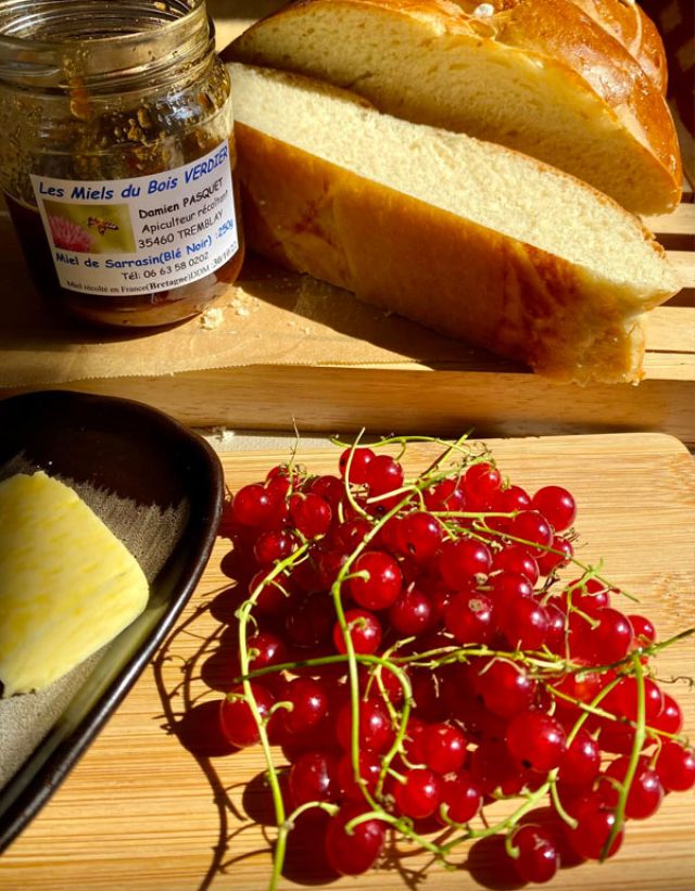 petit déj avec fruits de saison les groseilles